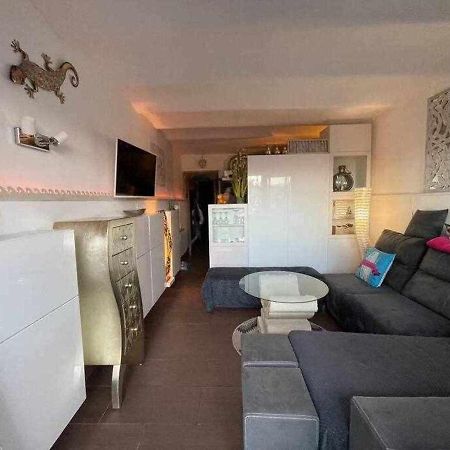 Bonito Apartamento Con Vista Al Mar Playa Del Aguila  Екстериор снимка