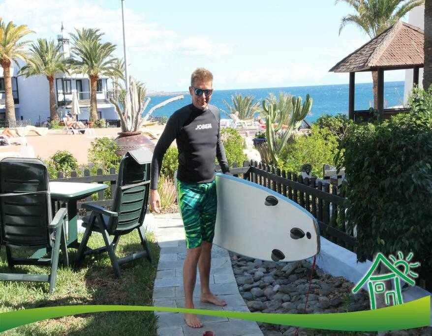 Bonito Apartamento Con Vista Al Mar Playa Del Aguila  Екстериор снимка