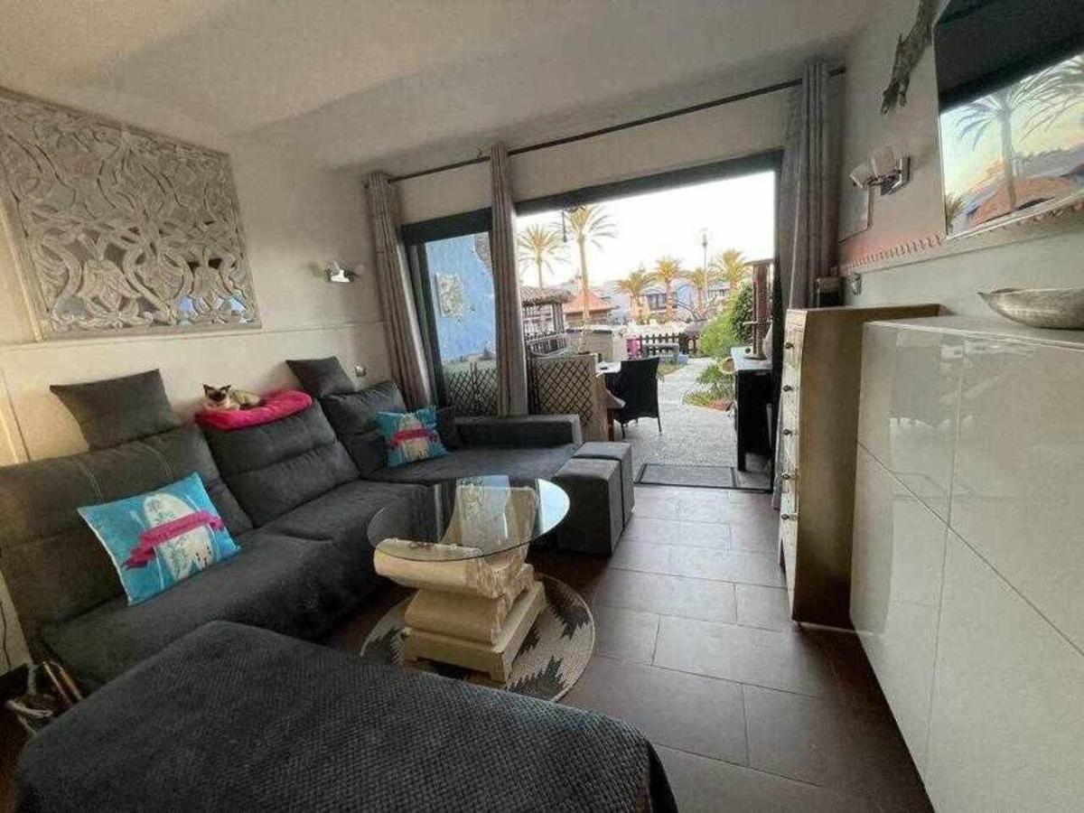 Bonito Apartamento Con Vista Al Mar Playa Del Aguila  Екстериор снимка