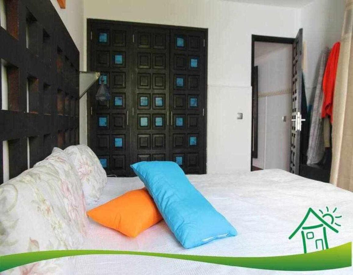 Bonito Apartamento Con Vista Al Mar Playa Del Aguila  Екстериор снимка
