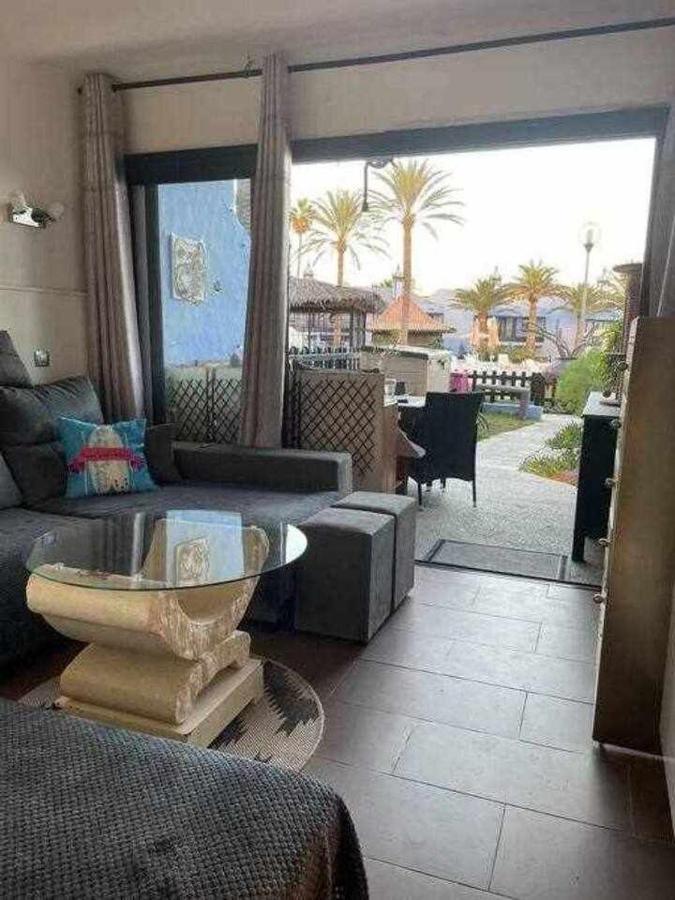 Bonito Apartamento Con Vista Al Mar Playa Del Aguila  Екстериор снимка