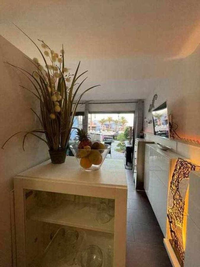 Bonito Apartamento Con Vista Al Mar Playa Del Aguila  Екстериор снимка