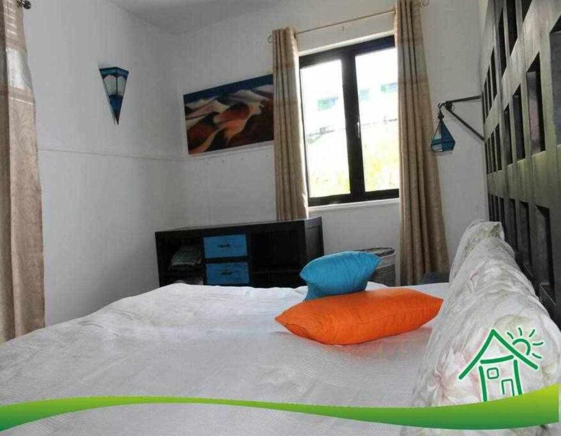 Bonito Apartamento Con Vista Al Mar Playa Del Aguila  Екстериор снимка